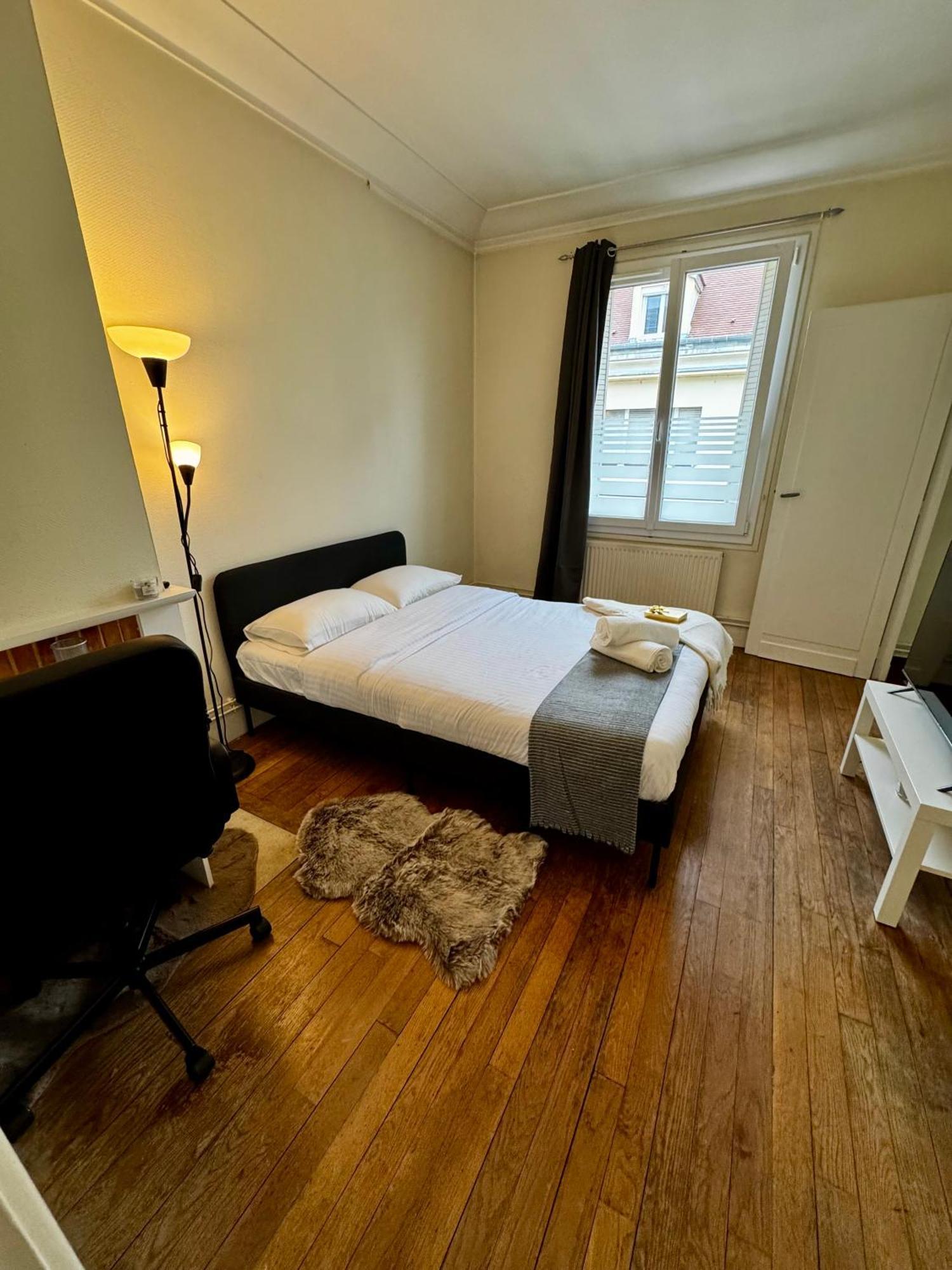 Apartment Entire In The Heart Of Vernon